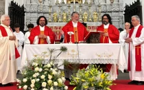 Los tres hermanos sacerdotes: Adriano, José y Paulo Borges