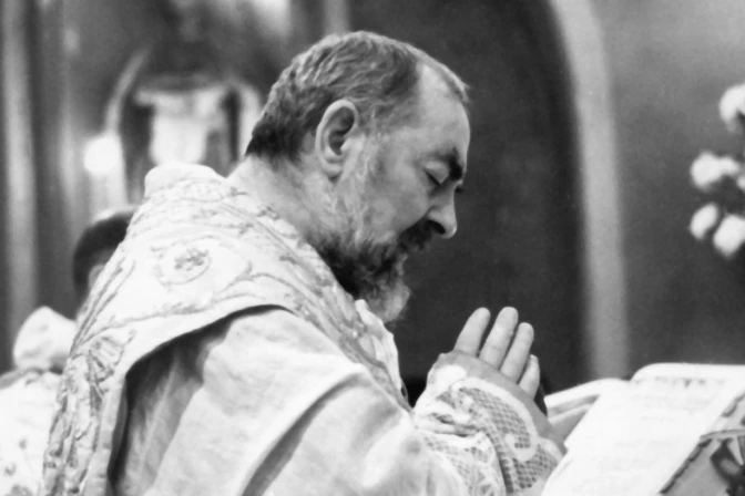 Imagen inédita del Padre Pío