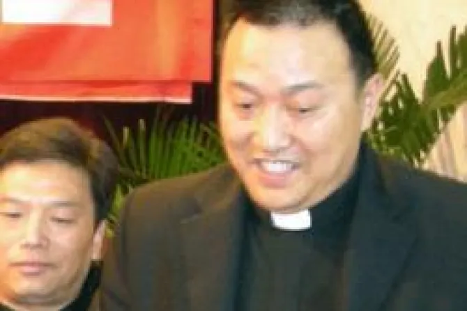 P. Lombardi: Ordenación de Obispo chino sería válida si respeta normas de Iglesia