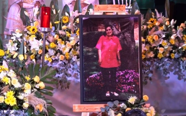 Raquel Santana Rivera, madre del sacerdote. Crédito: Cortesía P. Carlos Eleno