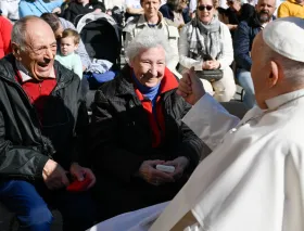 El Papa Francisco se encontrará con miles de abuelos y sus nietos en el Vaticano