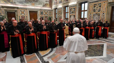 El Papa Francisco con los miembros del Dicasterio para la Doctrina de la Fe este 26 de enero