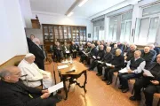El Papa Francisco visita en Roma a 70 sacerdotes con más de 40 años de ordenados 14052024