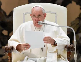El Papa anima a experimentar “la audacia de la paz” y denunciar “la locura de la guerra”
