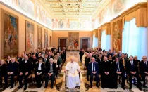 El Papa Francisco con la delegación del Consejo Nacional de Renovación en el Espíritu Santo.
