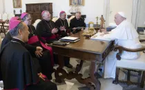 El Papa Francisco con los obispos de la nueva presidencia del CELAM