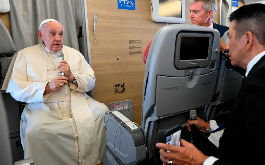 El Papa Francisco durante la conferencia de prensa que dio en el vuelo de retorno a Roma.?w=200&h=150