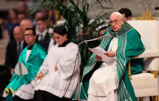 El Papa Francisco durante la Misa de clausura de la primera sesión del Sínodo de la Sinodalidad. Crédito: Daniel Ibáñez (ACI).