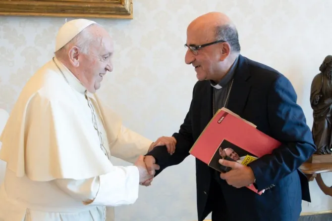 Mons. Chomali con el Papa Francisco