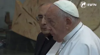 El Papa Francisco en el encuentro con sacerdotes jóvenes de Roma.
