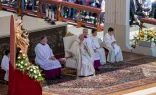 El Papa Francisco en la Solemnidad de la Santísima Trinidad y primera Jornada Mundial de los Niños, en la Misa que presidió en la Plaza de San Pedro en el Vaticano.