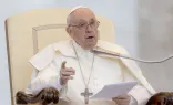 El Papa Francisco hace fuerte crítica a la eutanasia.