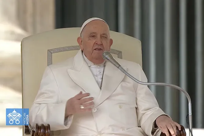 El Papa Francisco, durante la audiencia general del 6 de marzo de 2024 en la Plaza de San Pedro.