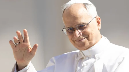 El Papa León XIV en el Vaticano.