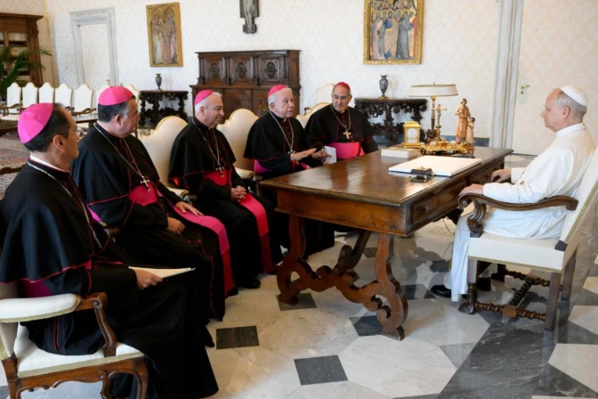 Encuentro del Consejo de la Presidencia de la CEM con el Papa León XIV