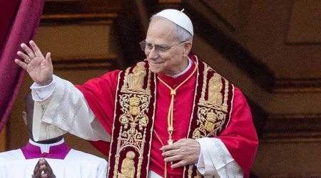 El Papa León XIV en el Vaticano.