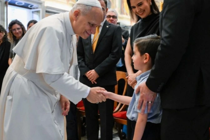 Papa León XIV en audiencia con Escuelas San Andrés