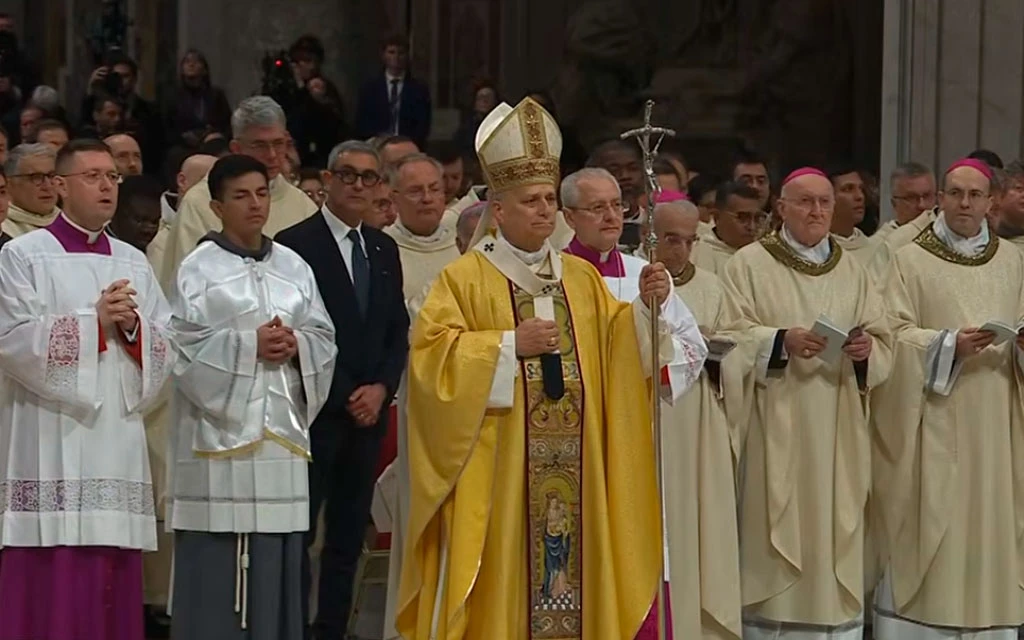 El Papa León XIV en la Basílica de San Pedro, en la Misa de Nochebuena en la primera Navidad de su pontificado.?w=200&h=150