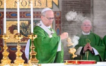 El Papa León XIV durante la Misa que celebró en el Santuario de Santa Maria della Rotonda, en la localidad italiana de Albano.