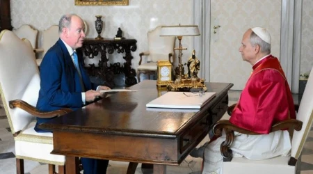 El Príncipe Alberto II de Mónaco con el Papa León XIV en el Vaticano