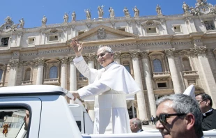 El Papa León XIV en la Audiencia General de este miércoles en el Vaticano. Crédito: Daniel Ibáñez / EWTN News.