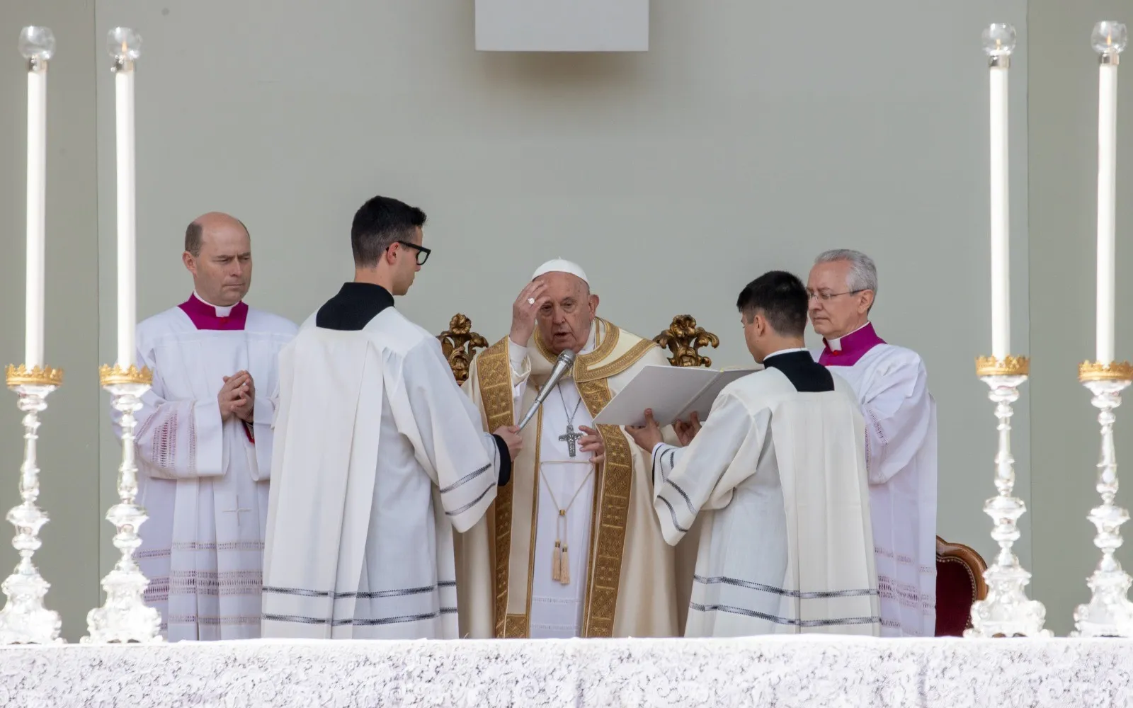 El Papa Francisco, durante la Misa celebrada en la Plaza de San Marcos de Venecia el 28 de abril de 2024.?w=200&h=150