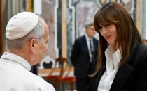 El Papa León XIV y Mónica Belluci.