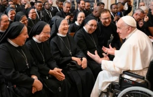 El Papa Francisco, durante un encuentro con religiosos en el Vaticano el 12 de agosto de 2024. Crédito: Vatican Media.