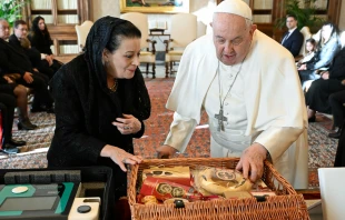 La presidente de Malta, Myriam Spiteri Debono y el Papa Francisco Crédito: Vatican Media