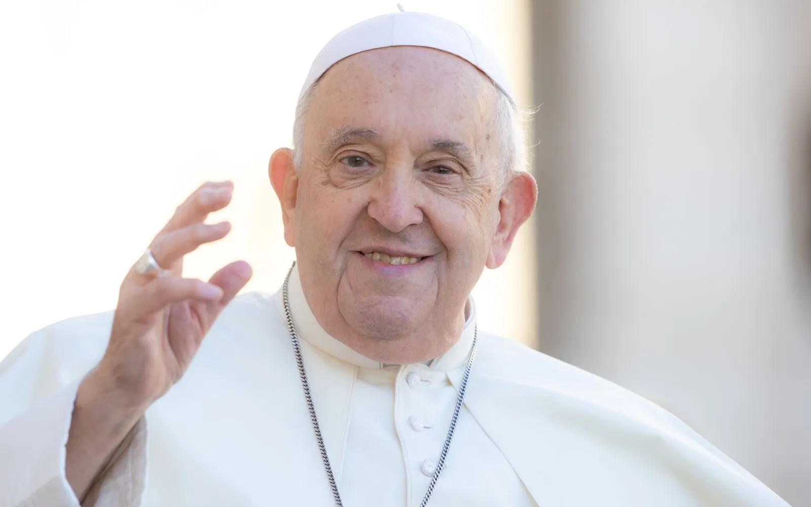 El Papa Francisco saluda en la Audiencia General de este 8 de noviembre?w=200&h=150