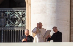 Imagen referencial del Papa Francisco en una Audiencia General Crédito: Julia Casell/ EWTN News