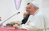 Imagen del Papa Francisco durante su visita a la parroquia San Giorgio ad Acilia