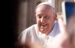 Imagen referencial del Papa Francisco Crédito: Julia Casell/ EWTN News