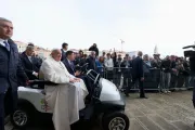El Papa Francisco, a su llegada al encuentro con los jóvenes en Venecia el 28 de abril de 2024