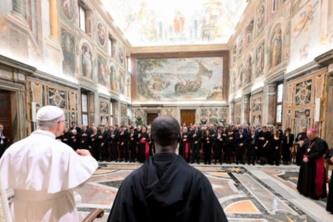 El Papa los recibió en la Sala Clementina del Vaticano