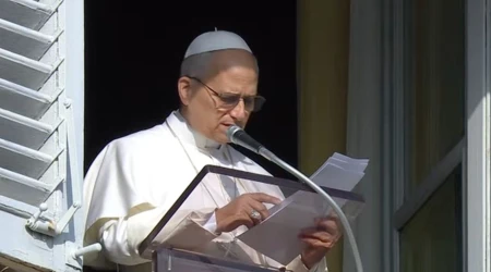 El Papa durante el Ángelus de este domingo