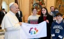 El Papa con los chicos y chicas de Acción Católica italiana