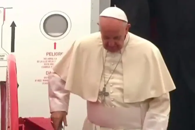 Papa Francisco ya está en Medellín, tercera fase del viaje en Colombia