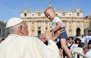 El Papa Francisco durante una Audiencia General. Crédito:Vatican Media null
