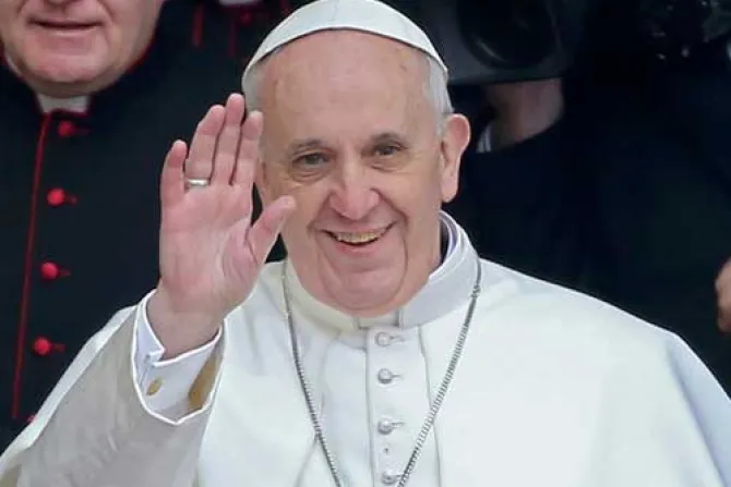 Dictadura del relativismo es pobreza espiritual de nuestros días, dice el Papa