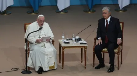 Papa Francisco: Vengo a Kazajistán para amplificar el grito de tantos que imploran la paz
