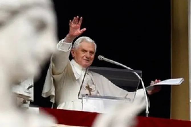 El cambio social comienza con la conversión personal, dice el Papa