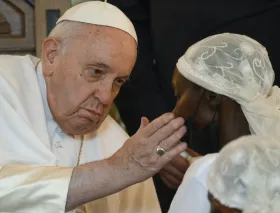 El Papa Francisco envía condolencias tras mortales atentados en RD Congo: “Fue un acto de odio ciego”