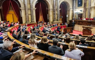Votación en el Parlamento de Cataluña. Crédito: Parlamento de Cataluña.
