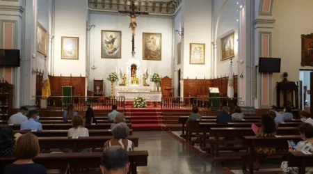 Interior del templo de la parroquia del Corpus Christi en Málaga (España)