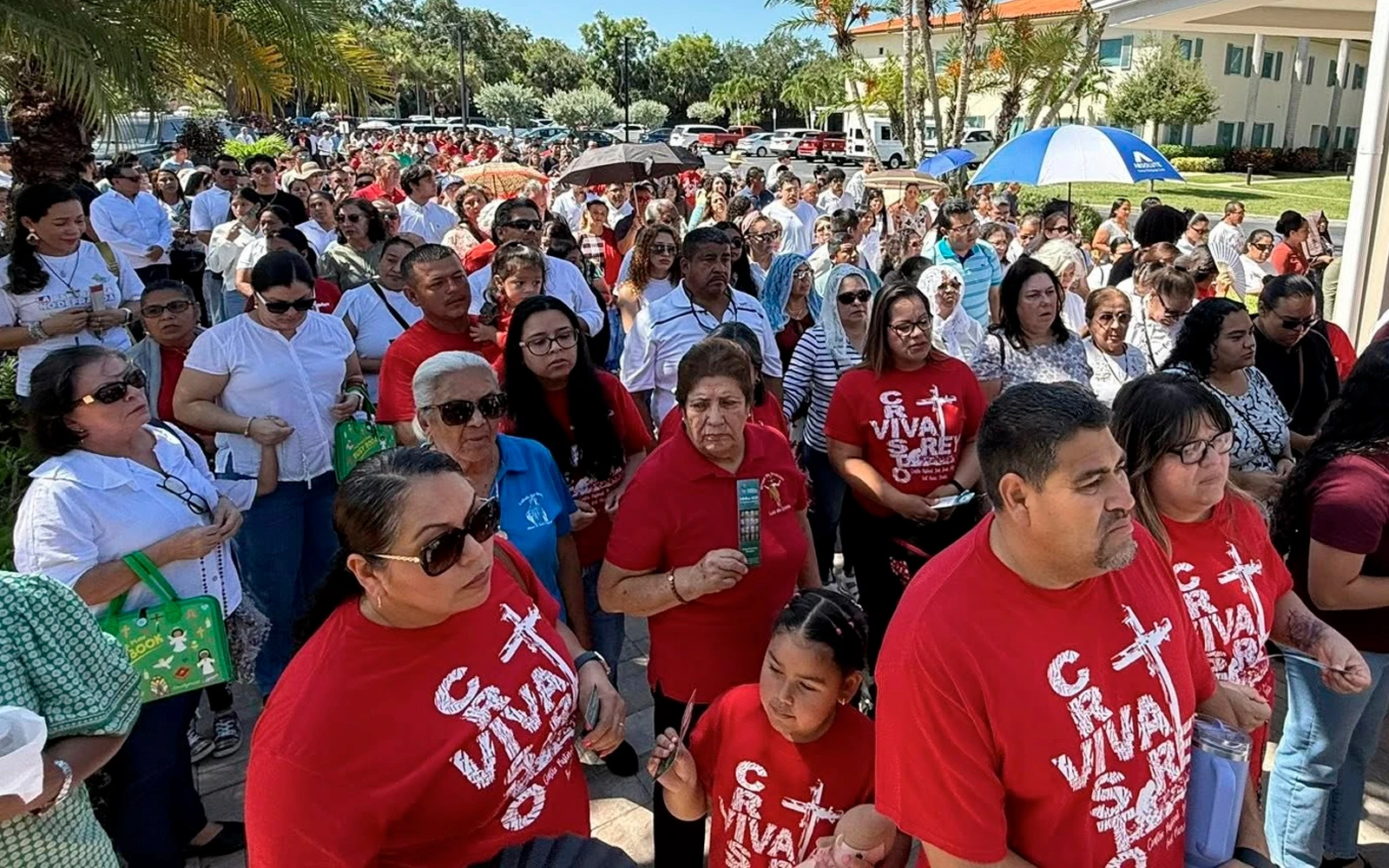 Miembros de la comunidad hispana de Palm Beach participan de la primera peregrinación celebrada en agosto de 2025.?w=200&h=150