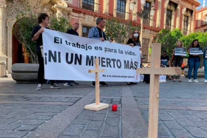 Protesta tras un accidente laboral mortal en España.