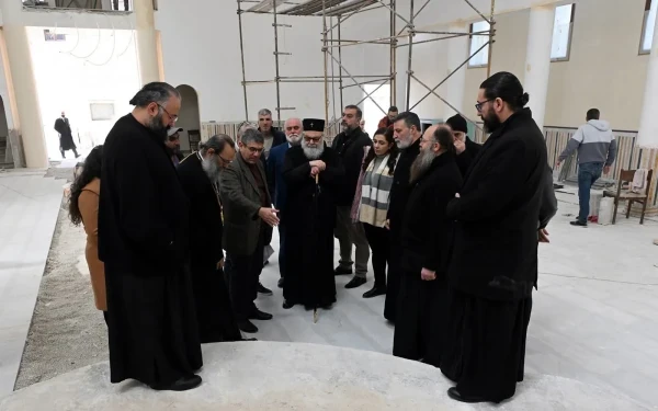 El Patriarca Juan X visita la Iglesia de Mar Elias en Doueilaa, Damasco. Crédito: Patriarcado Ortodoxo Griego de Antioquía y Todo el Oriente.