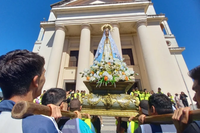 Peregrinación Juvenil del NEA a Itatí