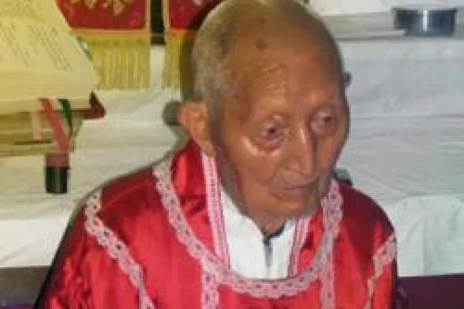 Anciano Obispo chino fiel al Papa fallece durante Vigilia Pascual